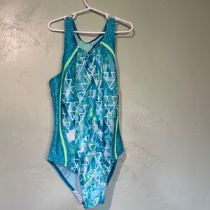 Speedo girls size 14